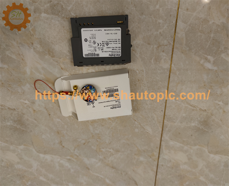 Allen Bradley 1746-OX8