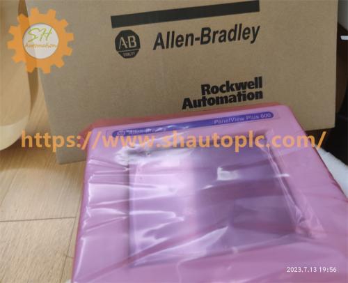 Allen Bradley 2711P-T12C4D8